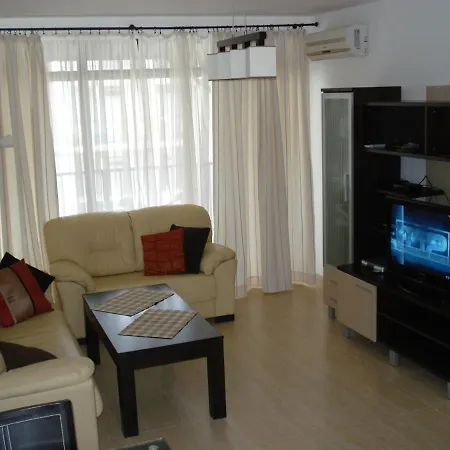 Apartment Большие Апартаменты В Болгарии